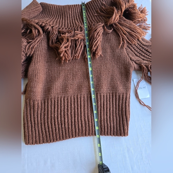 Chic Fringed Sweater in Warm Brown WesternCore Southwestern NWT - Picture 4 of 9